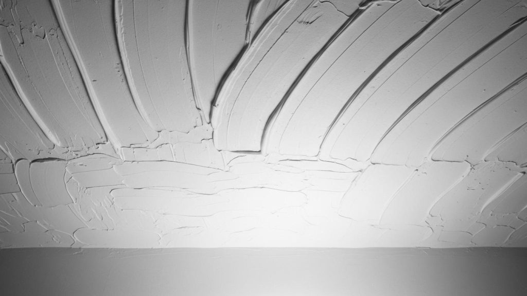 kak shpaklevat potolok idealno 3